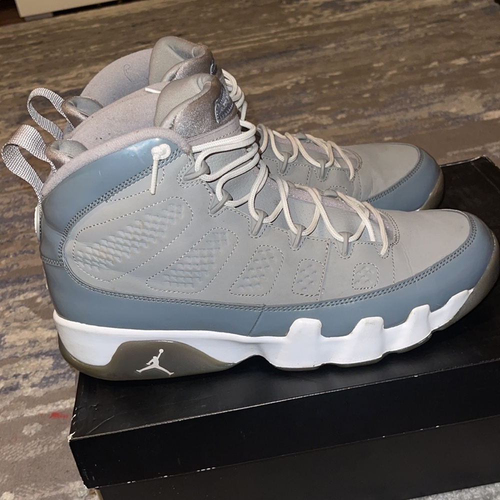 Cool Grey 9s “2012”